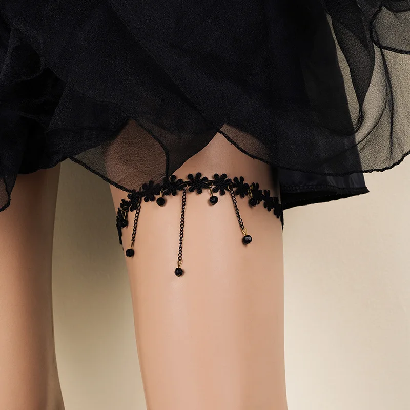

New 2022 Black Lace Leg Loop Body Chain Simple Geometric Flower Shaped Pearl Tassel Thigh Chain