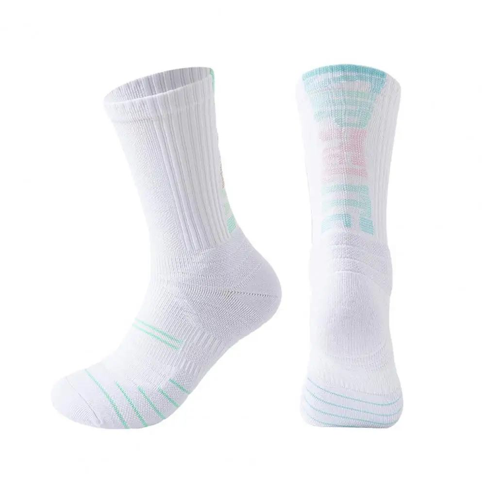 

Stylish Running Socks Comfortable Kindly to Skin Autumn Winter Long Socks Sport Wear Non-slip Unisex Socks for Fitness