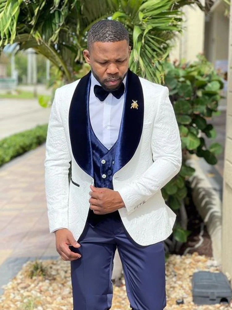 Мужской костюм для жениха на свадьбу