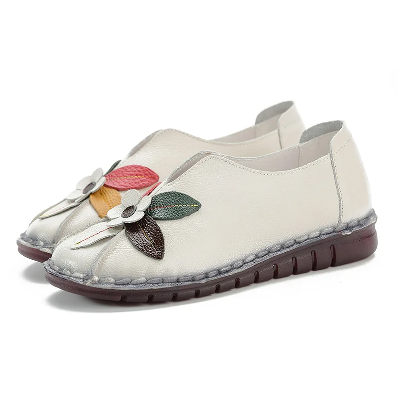 spring women leather moccasins flat shoes floral style retro women shoes fashion elderly soft-soled mother shoes plus size 42