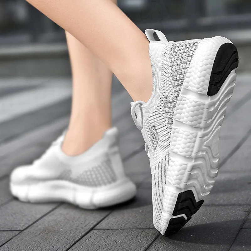 

Calsados Sport Shoes Khaki Running Shoes Ladies Luxury Sports Sneakers For Women Oversize Platform Sneakers Light Weight Tennis