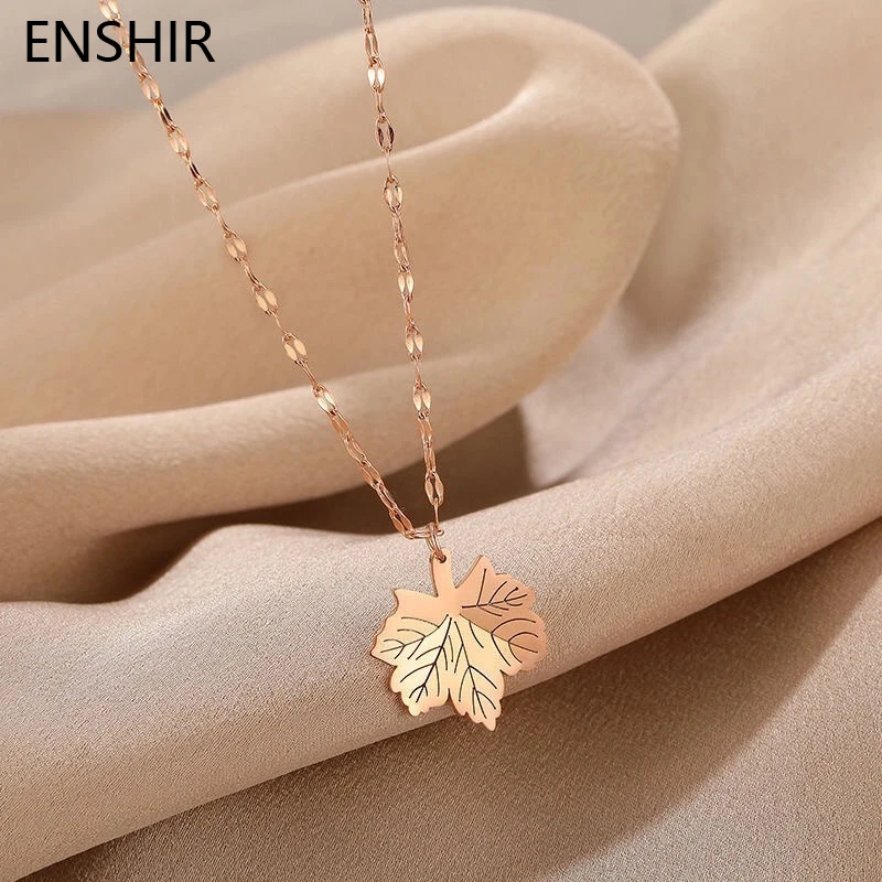 

ENSHIR 316L Stainless Steel Romantic Maple Leaf Pendant Necklace New Ladies Necklace Festive Party Jewelry Gift Wholesale