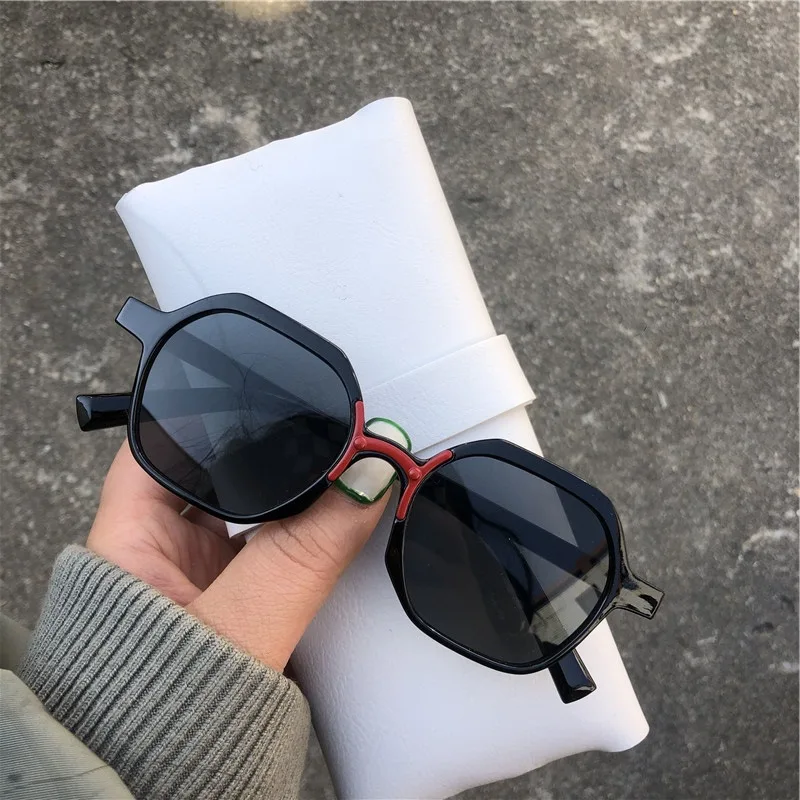 

Vintage Small Rectangle Kids Sunglasses Boys Girls Square Frame Gift Sun Glasses Children Baby Oculos De Sol Infantil UV400 NEW