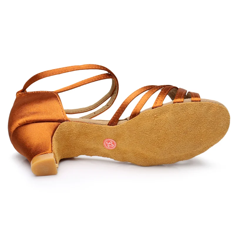 Girls Ballroom Latin Dance Shoes Ladies Modern Tango Dancing Performance Shoes Salsa Sandals Low Heels Dance Shoes for Women