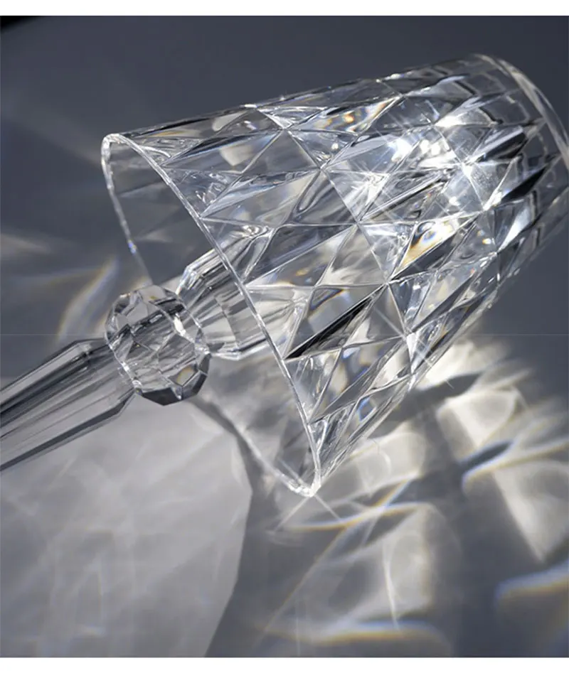 Рисунок 5 - Алмазная Настольная лампа с сенсорным