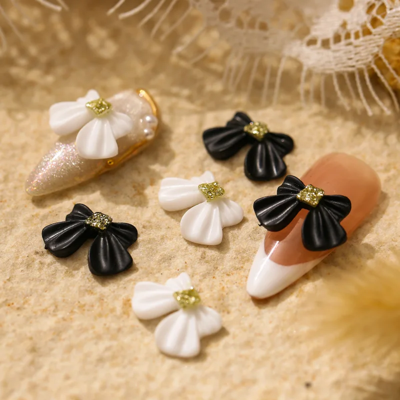 

50pcs/lot Nail Art Decorations Rhinestones Bow Gold Spray Paint Champagne Gold Pearl Scrub Nail Decoration For Nail Tip Beauty