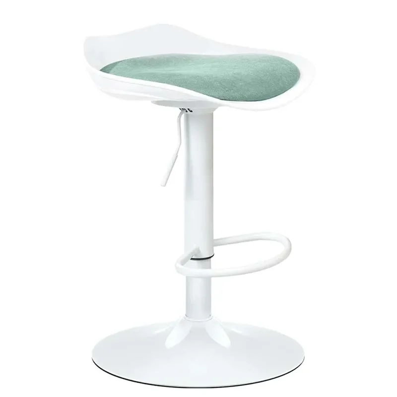 Рисунок 3 - Дизайнерские сверхлегкие барные стулья