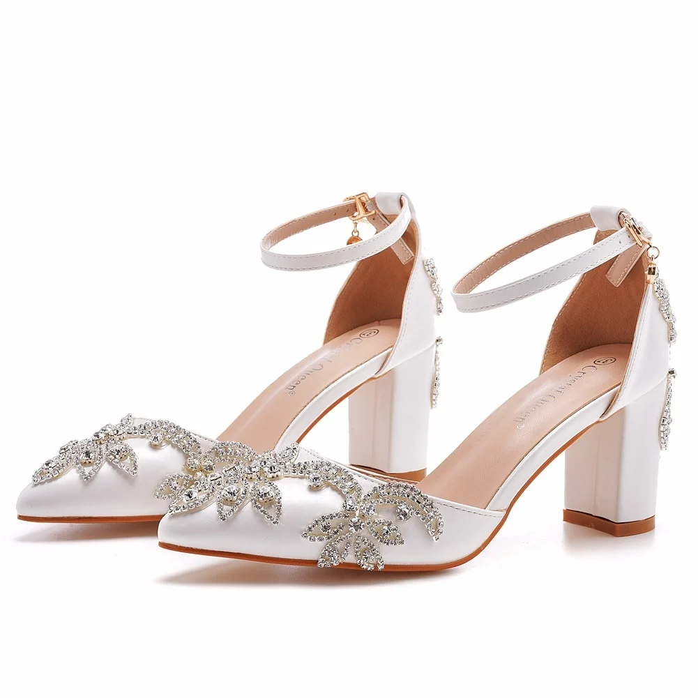

2023 Women 7CM Thick High Heels Sexy Pumps White Luxury Rhinestone Wedding Bride Shoes Pointed Toe Buckle Strap Sandals