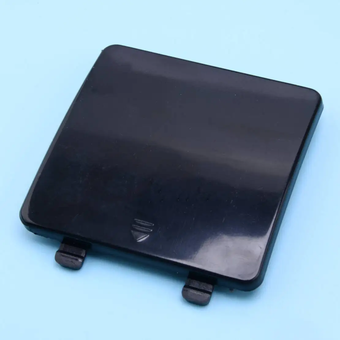 

A 2198850026 Передний правый бампер автомобиля, буксировочная крышка, подходит для Mercedes Benz CLS W219 C219 Sedan 2007-2009, черный пластик