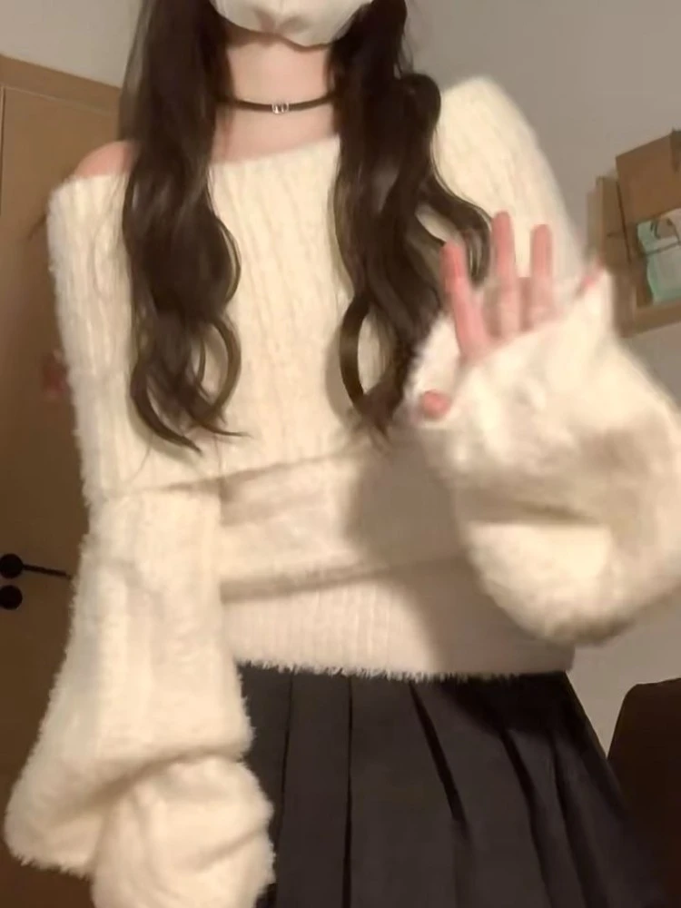 Корейский темпераментный Однотонный свитер с воротником-лодочкой и открытыми