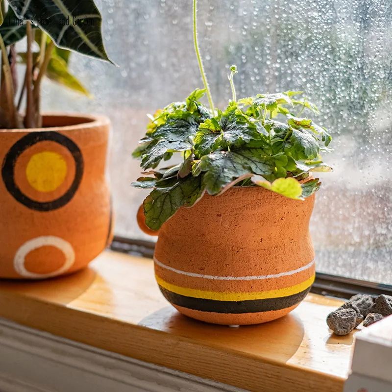 

Cup Shaped Handmade Indoor Gardening Terracotta Flower Pot