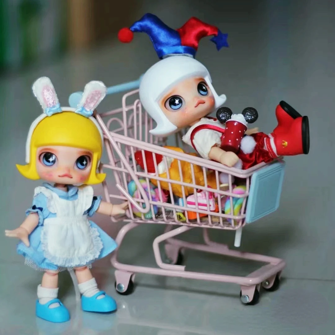 

Шляпа Молли клоун BJD корона шляпа с белыми волосами Угадай сумку сиега Слепой Мешок игрушка для девочки Аниме Фигурка Милая модель подарок н...