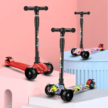 Children Scooter 3 Wheel Scooter with Flash Wheels Kick Scooter for 3-12 Year Kids Adjustable Height Foldable Children Scooter 1