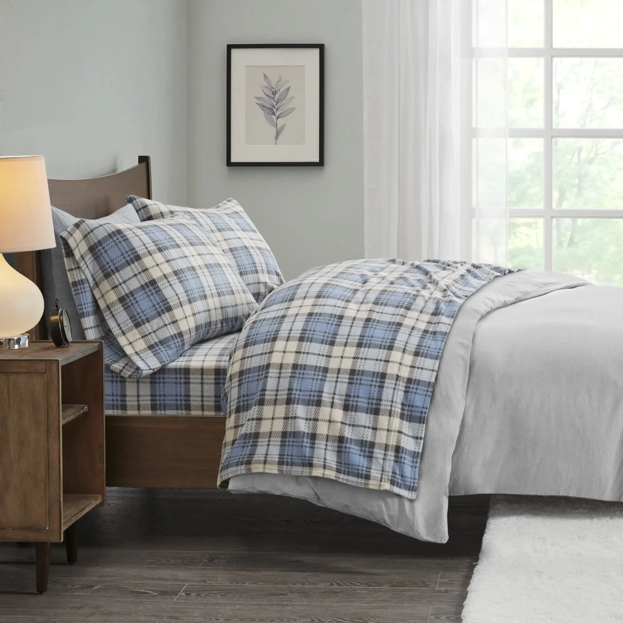 

Micro Fleece 3-Piece Blue Plaid Sheet Set, Twin