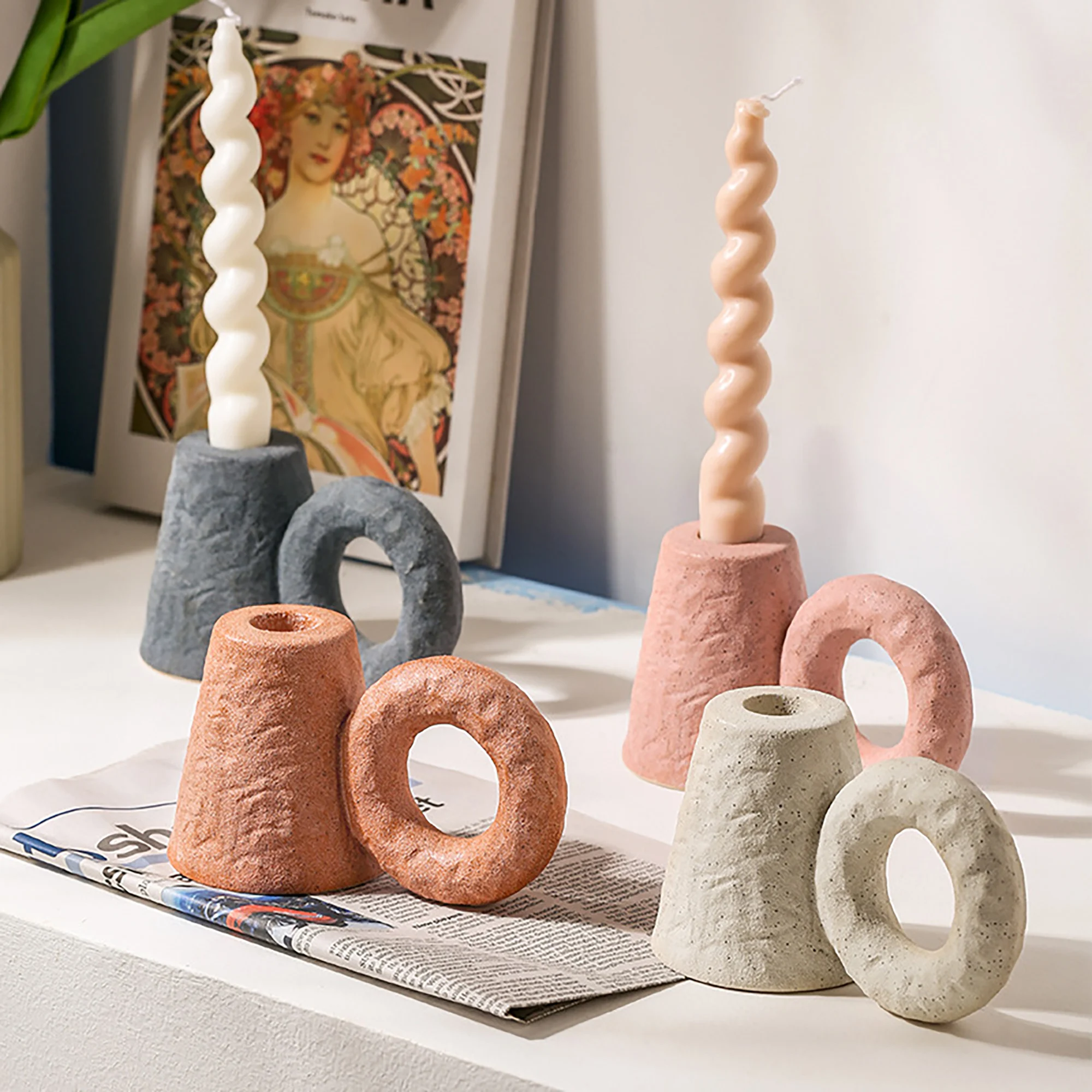 

Creative Retro Style Ceramic Candlestand Archaistic Handmade Candlestick