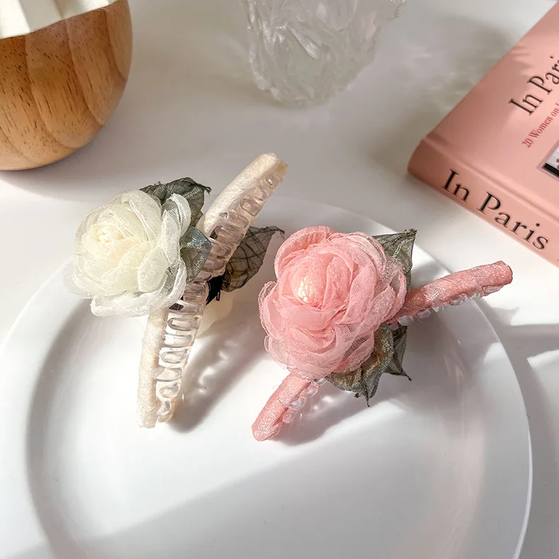 

Korean Summer New White Pink Cloth Big Flower Hair Claws Crabs For Women Girls Hair Accessories Hair Clips Wholesale
