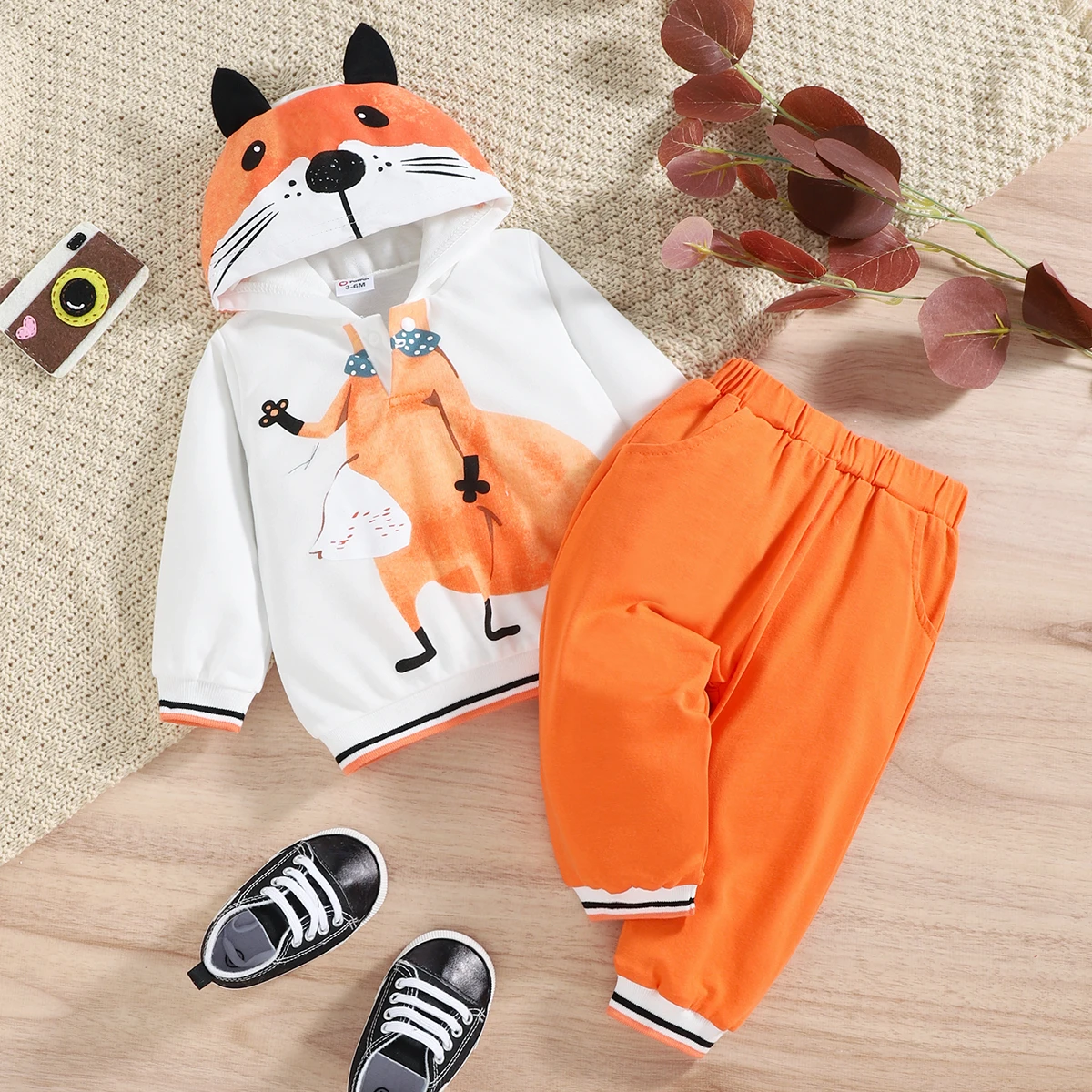 

PatPat 2pcs Newborn Baby Boy Clothes Animal Print Long-sleeve 3D ears design Hoodie Costume and Solid Sweatpants Set