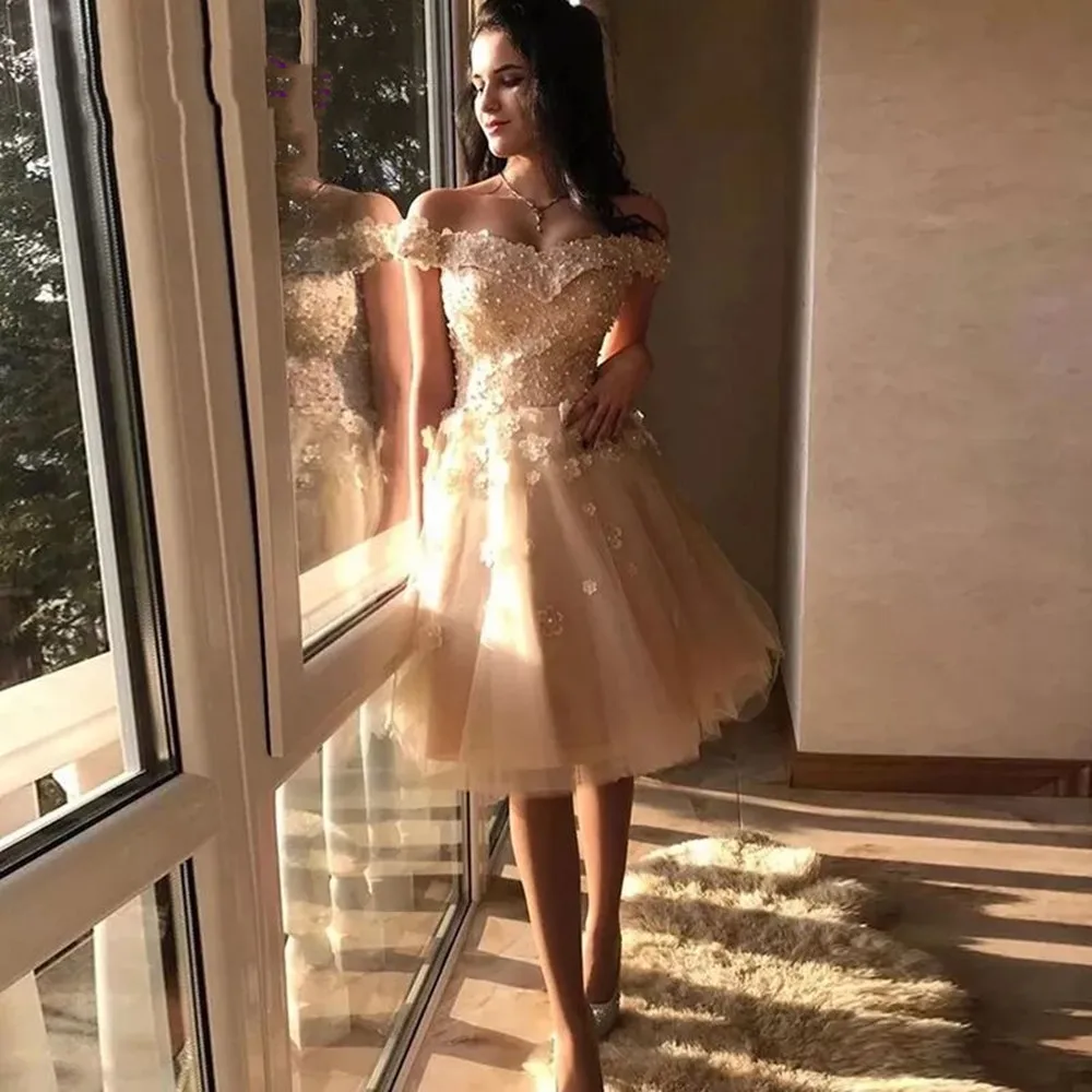 

Charming Appliques Homecoming Dress Champagne Off Shoulder Evening Dresses Flowers Pearls Prom Party Gowns Saudi Arabic Dubai