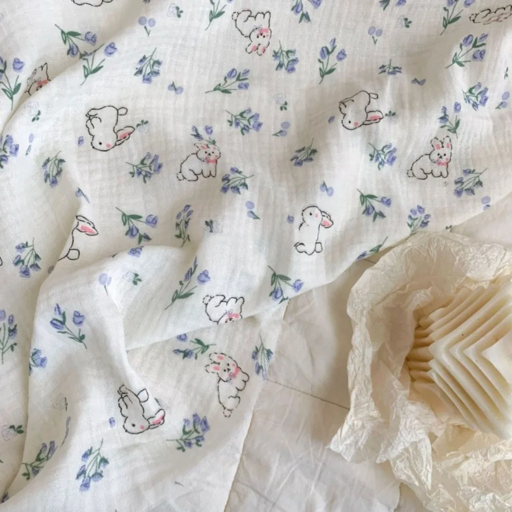 Хлопковая ткань с рисунком кролика дышащая и прочная для шитья одежды платьев