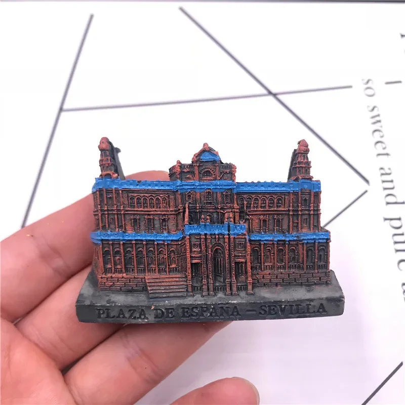 Магнитная церковная базилика испанской Барселоны храм испускающий день