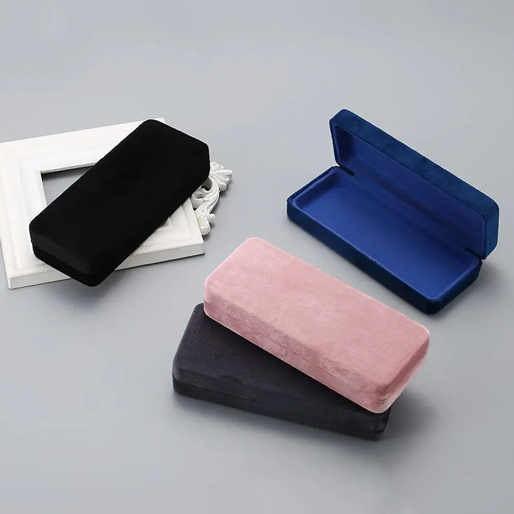

Fashion Simple Flannelette Glasses Metal Square Portable Sunglasses Case Women Men Durable Eyewear Storage Box