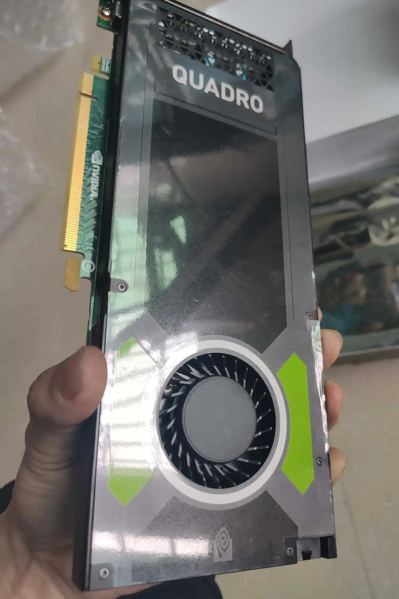 

Профессиональная видеокарта quadro m4000 8g, модельная архитектура maxwell