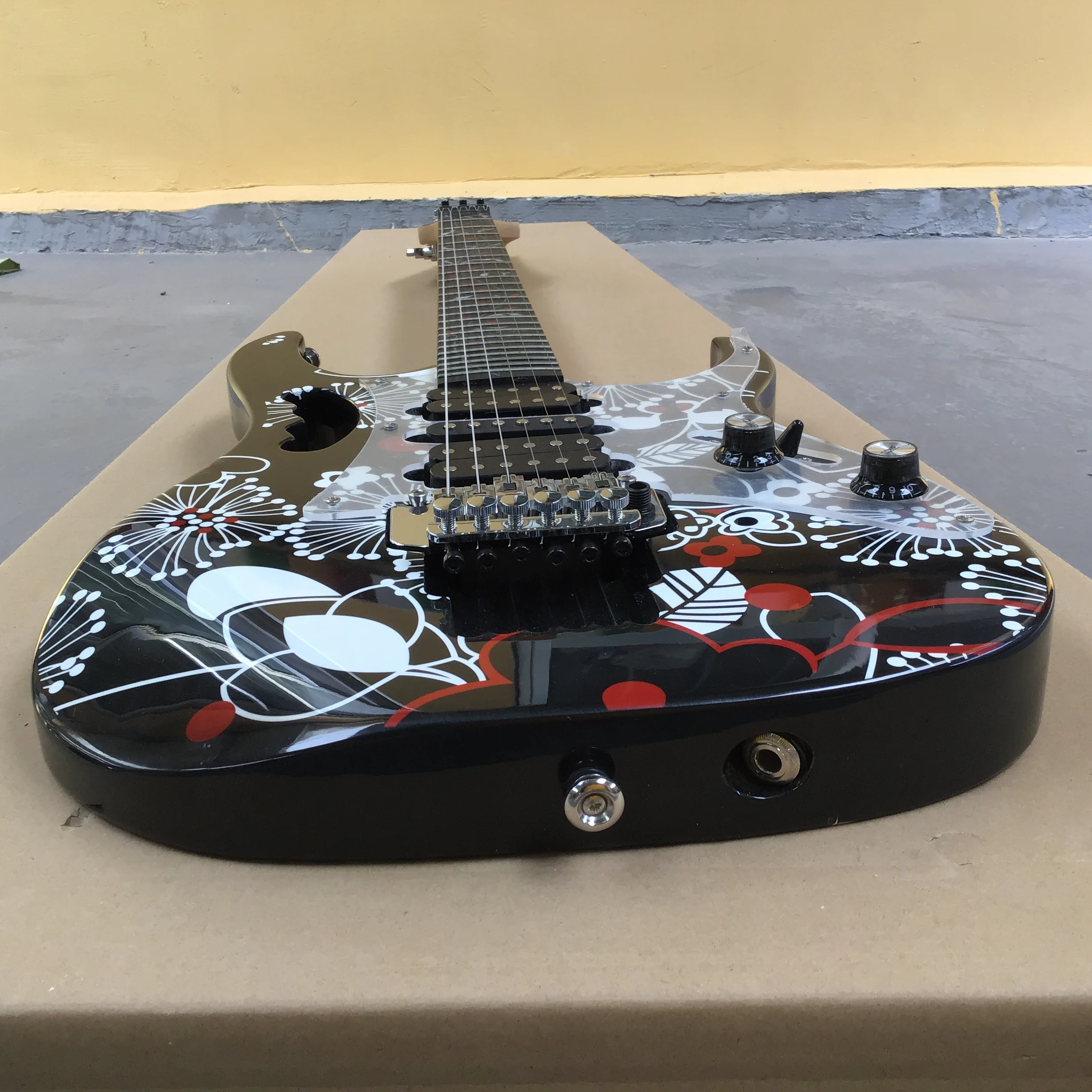 Горячая Распродажа в наличии 6-струнная электрическая гитара корпус с ручной