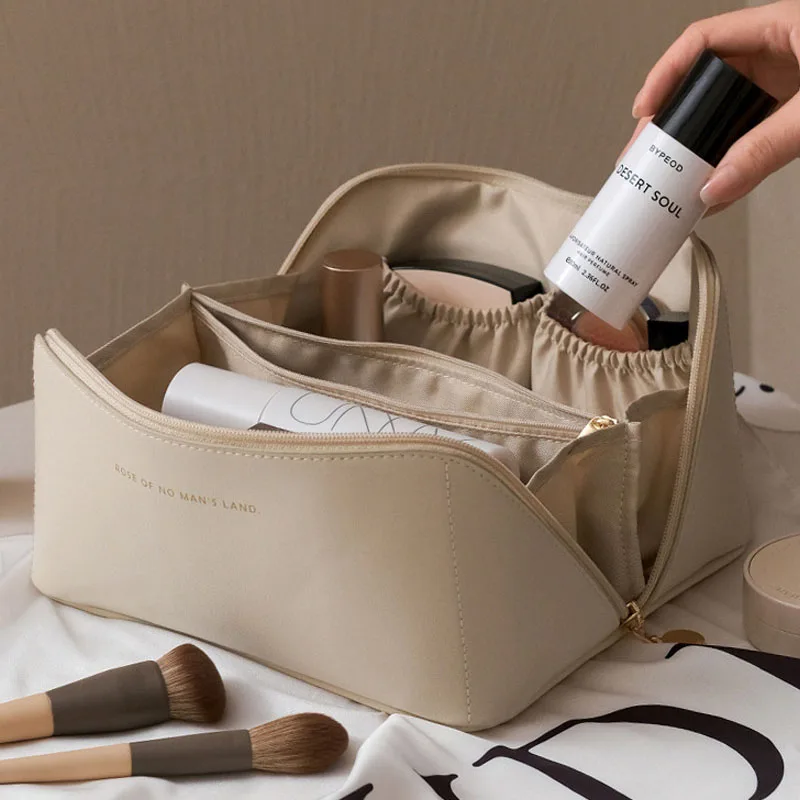 

2022 New Ins Large-capacity Portable Girl Makeup Bag Women Cosmetic Bag Toiletries Organizer Female Storage Makeup Cases