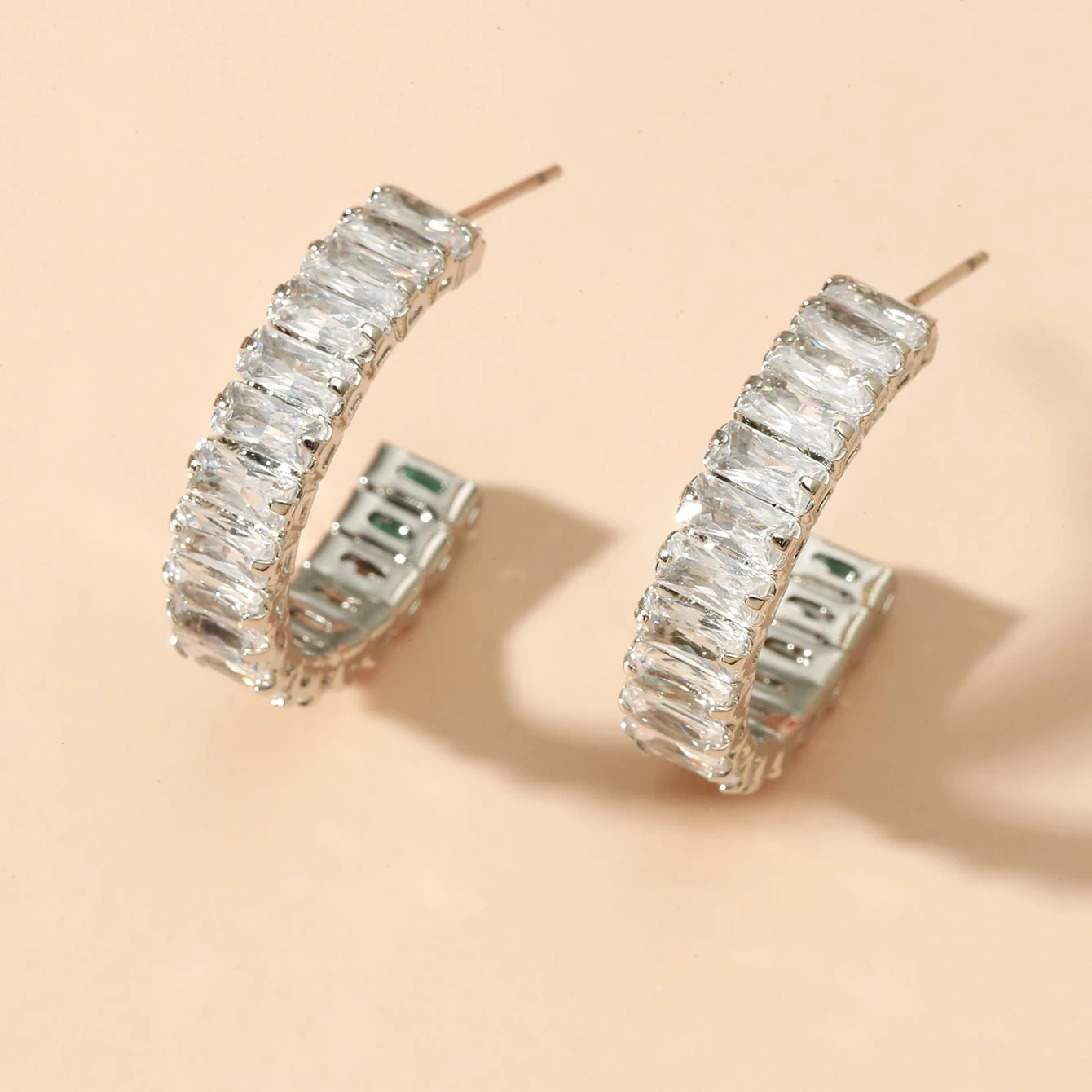 

S925 Silver Needle Hot Selling Fresh Sweet C-shaped Multi Color Diamond Earrings Fashion Exquisite Noble Women Jewelry Gift