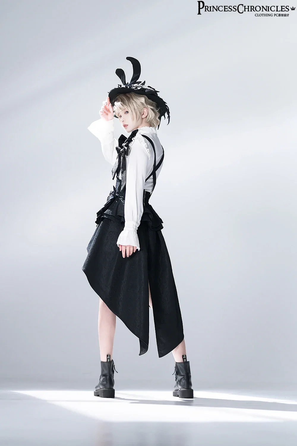 ~Клаус Rabbit Theater~Блузка и шорты Ouji Lolita от Princess Chronicles (art.: 3920cb0a372b7) - 3920cb0a372b7