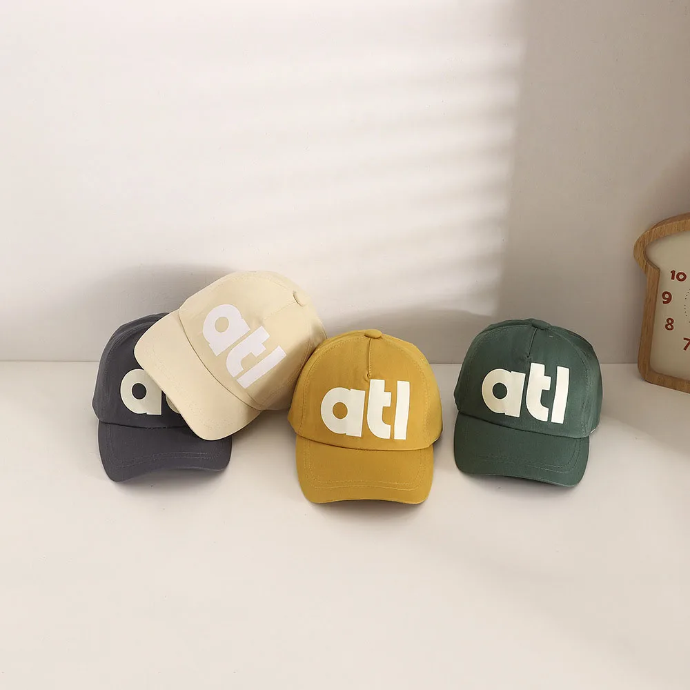 

Simple and Versatile Letter-printed Children's Baseball Cap Trend