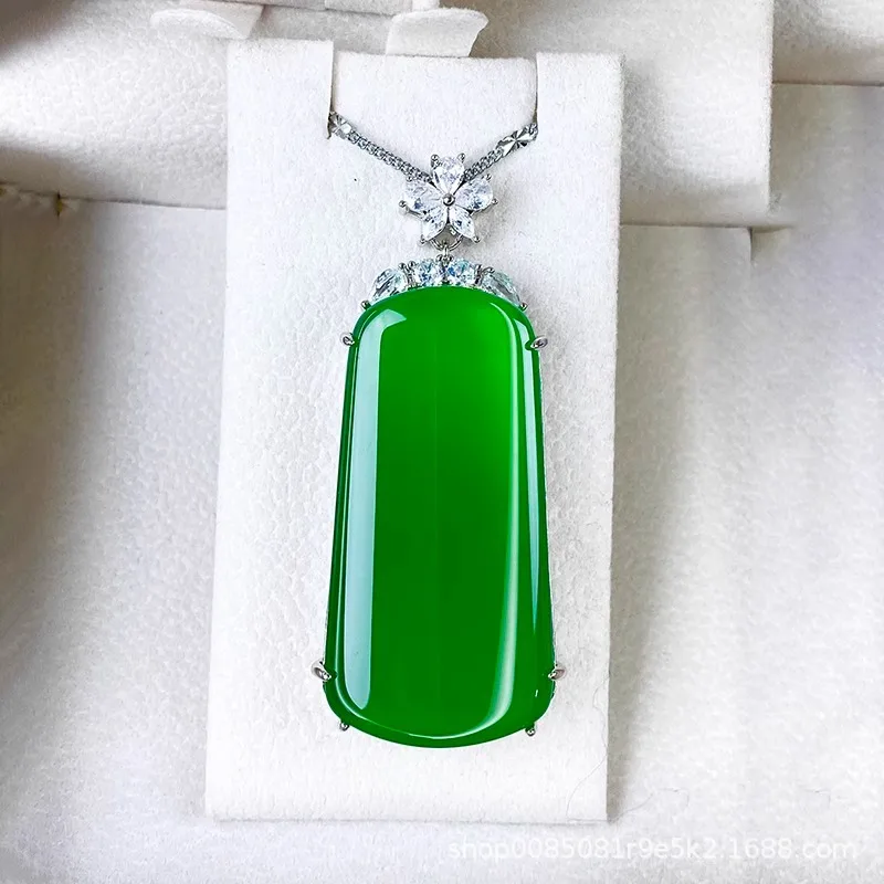 Фото Ожерелье Gao Bing из халцедона Lucky Emerald с защитной открыткой, инкрустированное полным зеленым кулоном №1