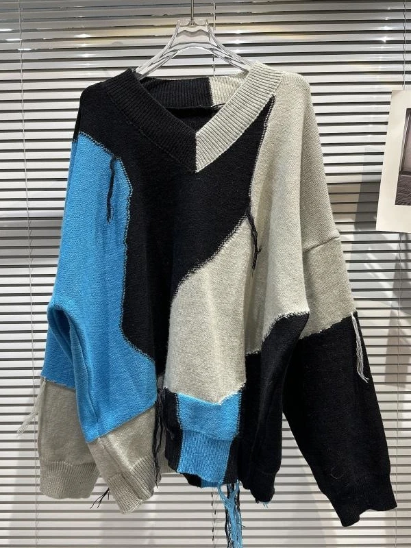 

2022 Winter New Collection Long Sleeve V Neck Blue Patchwork Color Loose Sweater Women Knitted Pullovers