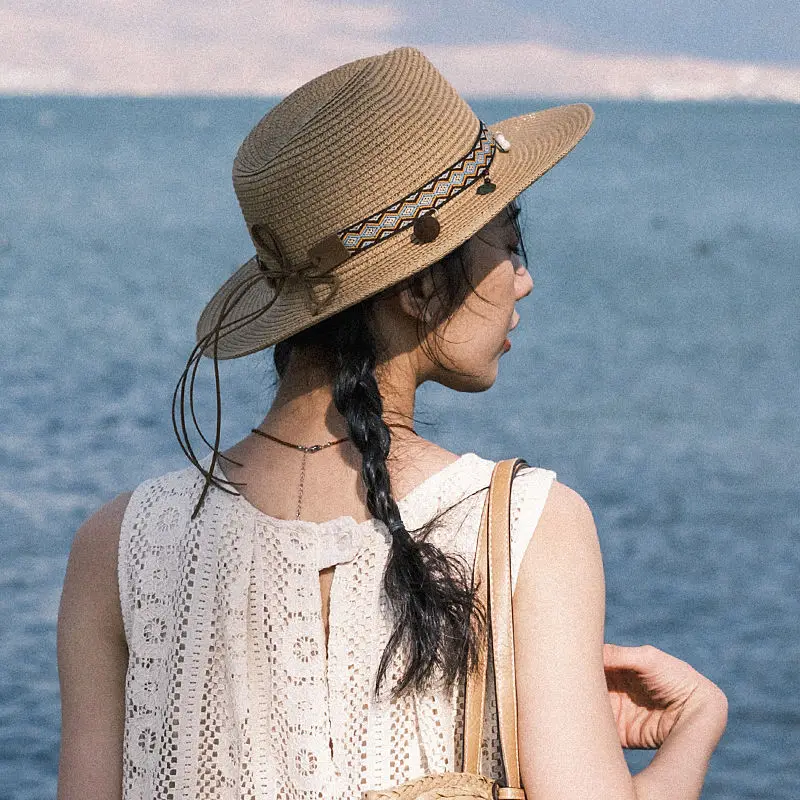 

Женская летняя шляпа в стиле ретро с широкими полями