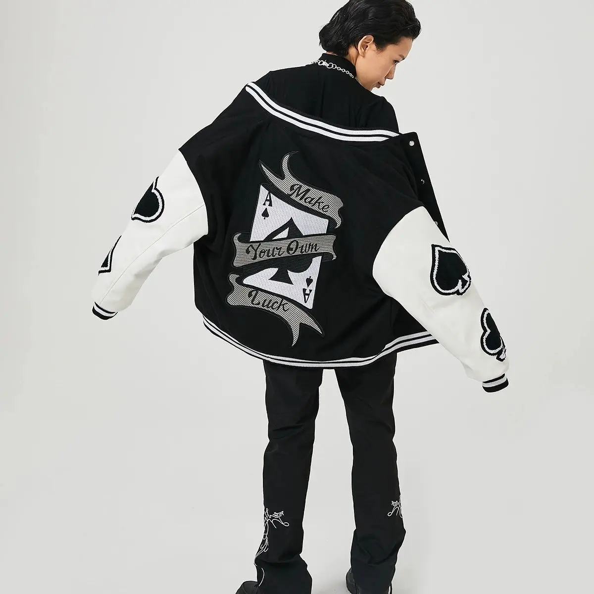 Куртка мужская и женская демисезонная с вышивкой покер |