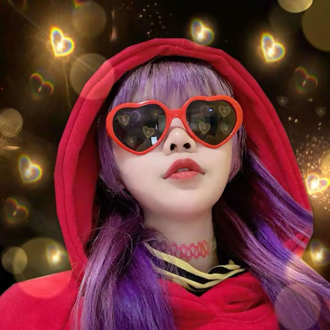 

2022 Women Heart Shaped Effects Glasses Watch The Lights Change To Heart Shape At Night Diffraction Glasses Female Sunglasses