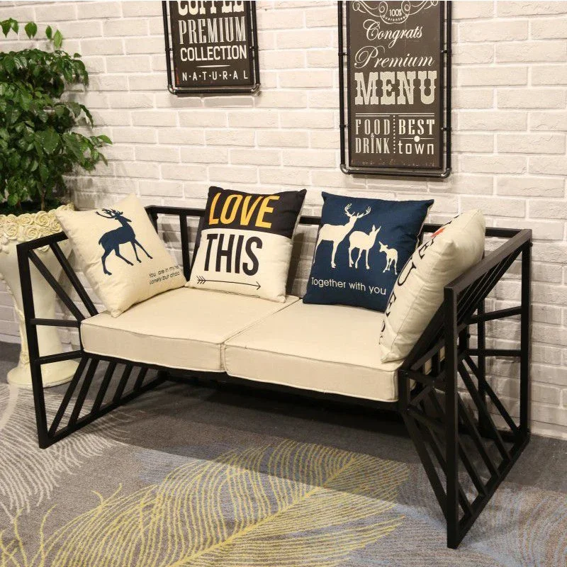 Железный студийный стол YY в стиле ретро В индустриальном комбинация диванов