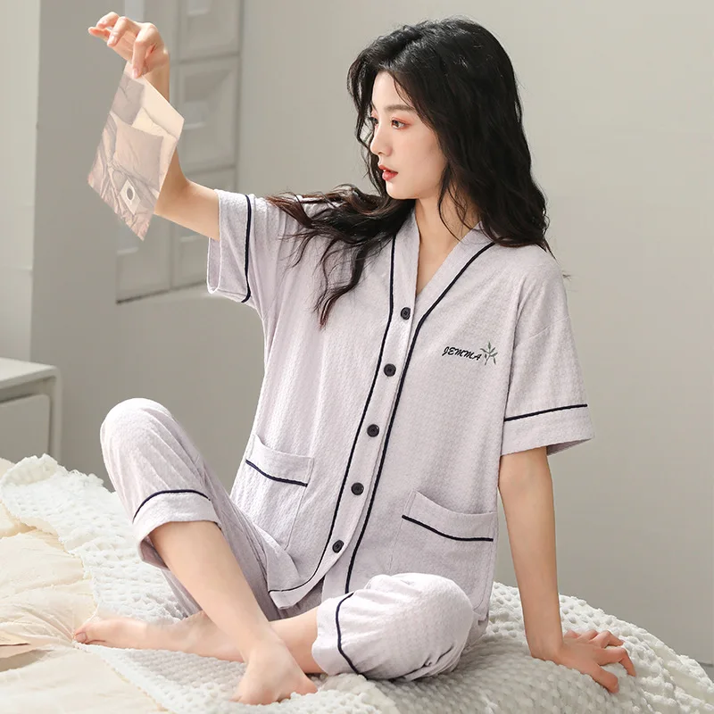 2023new Summer Pajamas for Women's Thin Pure Cotton Cardigan Short-sleeved Nine-point Pants Casual Home Service Suit with V-neck