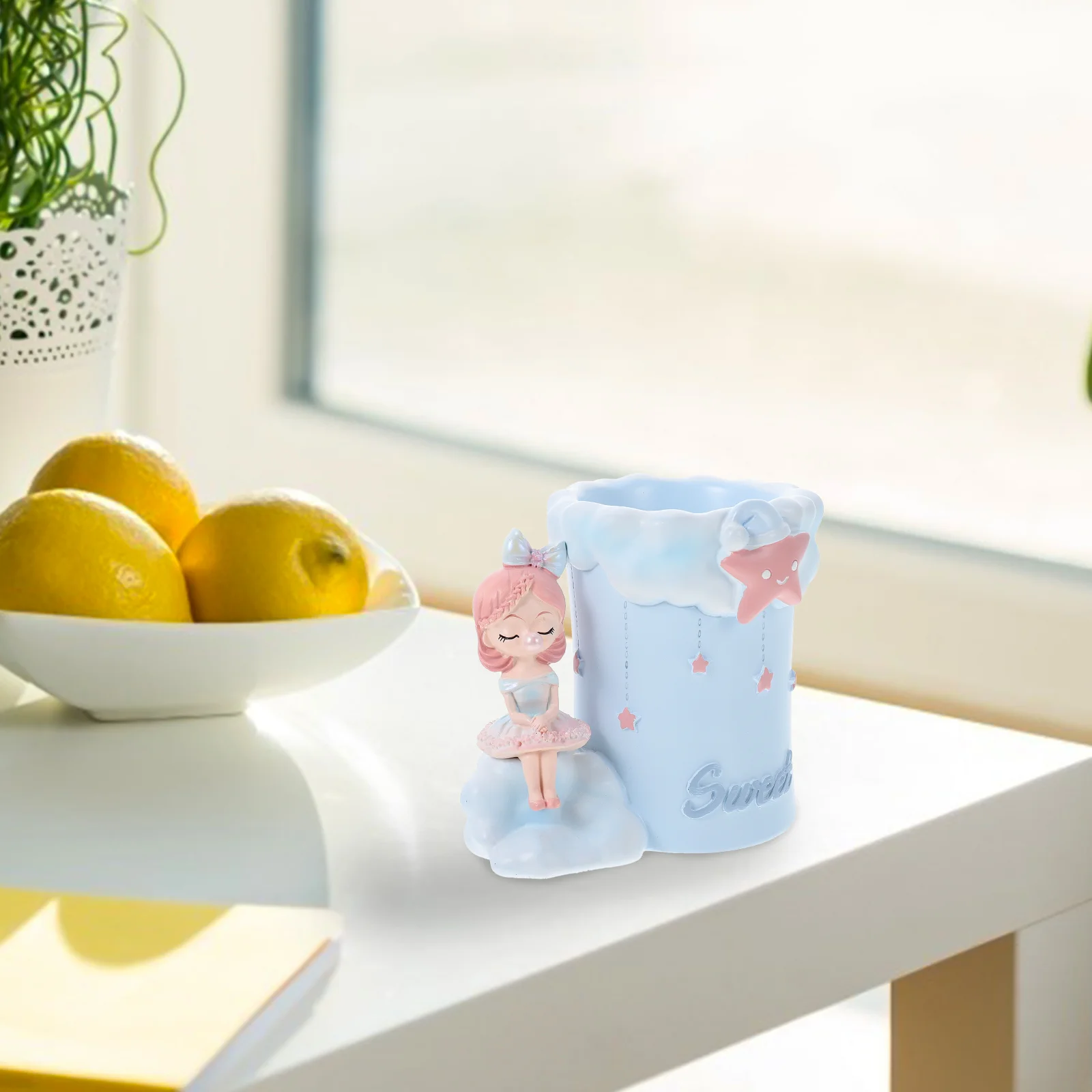 

Desktop Resin Pen Holder Decorative Organizer Bubble Girl Pattern Makeup Brush Holder Toothpaste Organizer for Home School