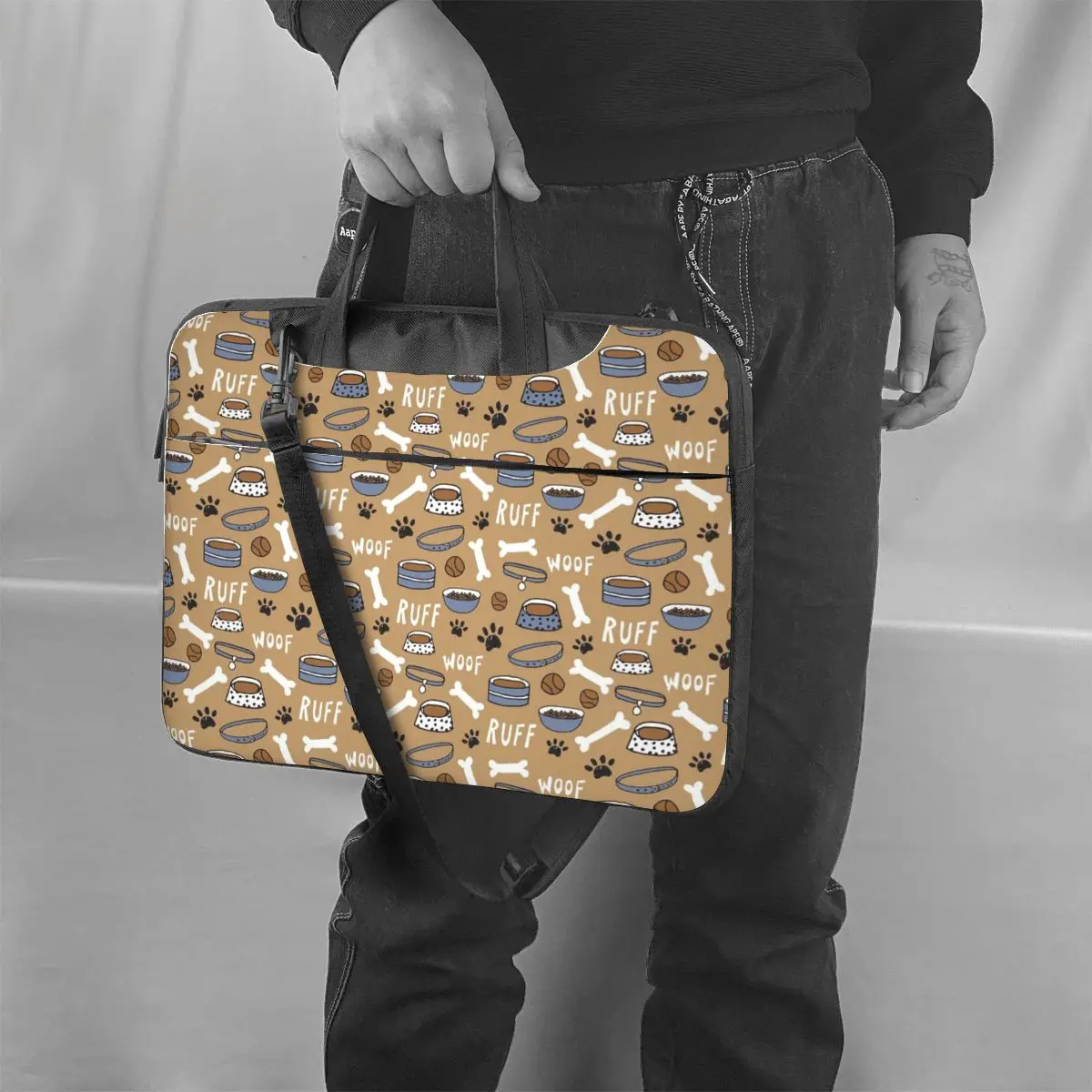 Рисунок 6 - Чехол для ноутбука «Собачья ла