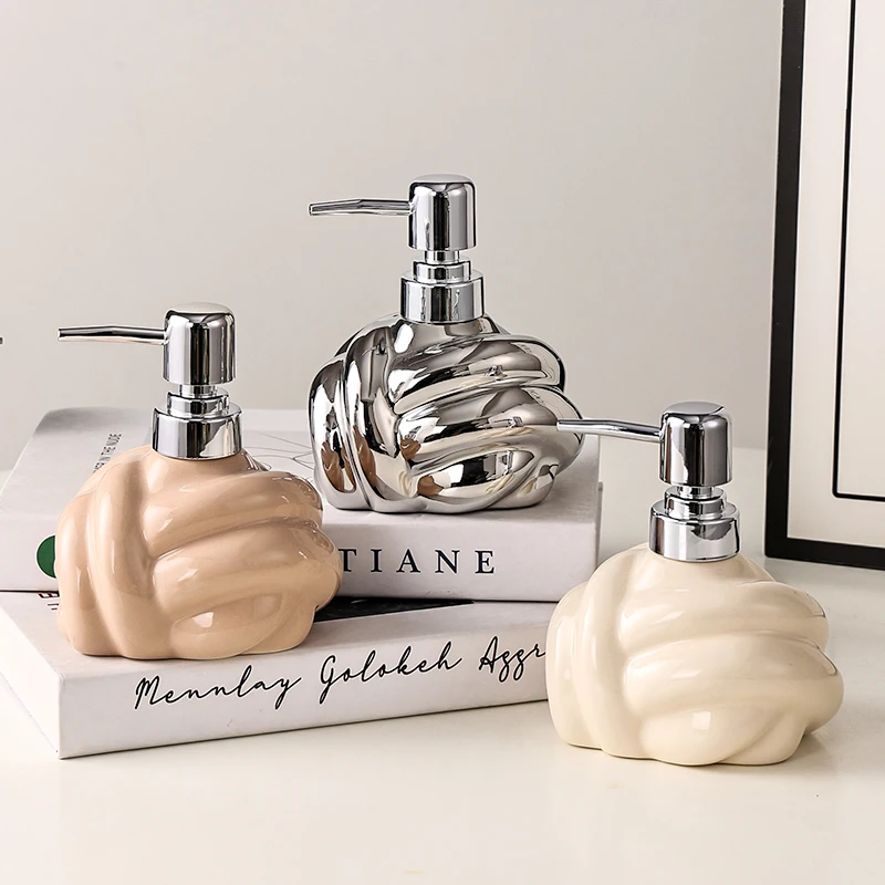 

Nordic INS Style Ceramic Lotion Bottle Body Wash Hand Soap Creative Compression Divided Bottling Home Decoration Accessories