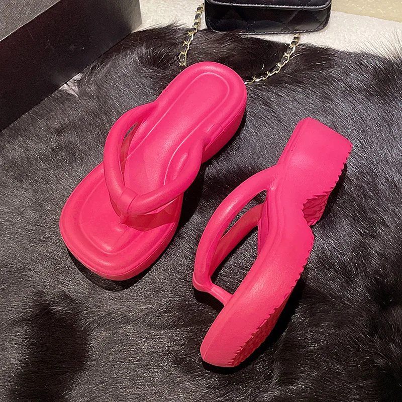 Summer New 7cm Thick Bottom Women's Herringbone Slippers Outdoor High Anti-skid Beach Shoes Soft Bottom EVA Home Women's Sandals