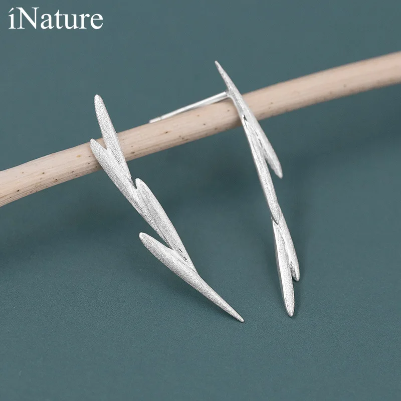 

INATURE 925 Sterling Silver Trendy Fresh Leaf Asymmetric Earrings for Women Daily Life Minimalist Jewelry