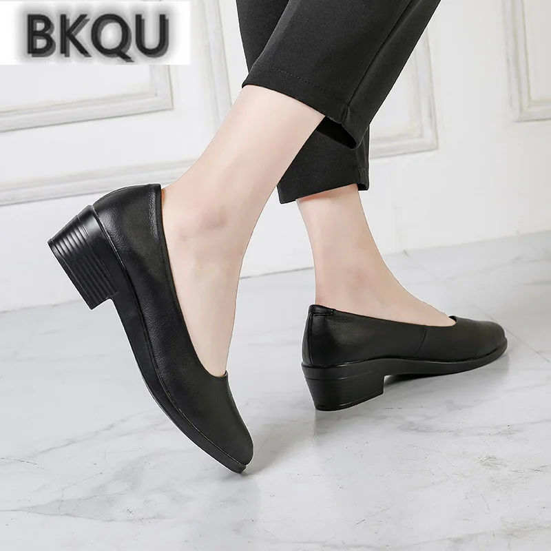 

2022 new thick heel single shoes mid heel professional women's shoes black work high heels soft sole