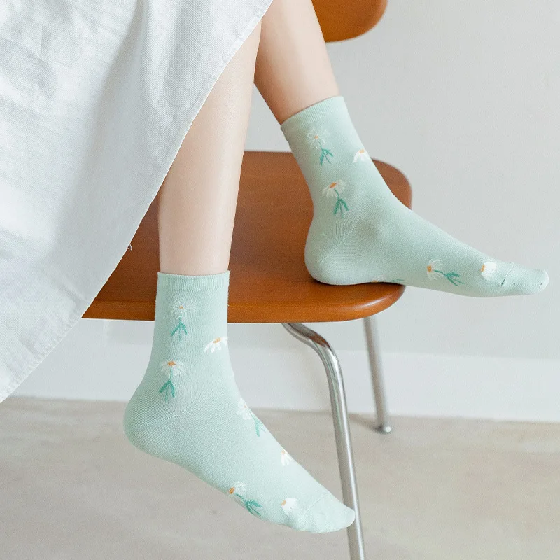 Носки женские хлопковые средней длины милые дышащие удобные в японском школьном