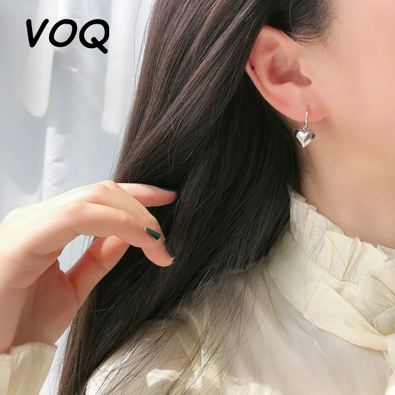 

VOQ Silver Color Love Earrings All-match Peach Heart-shaped Drop Earrings Ladies Sweet and Cute Jewelry
