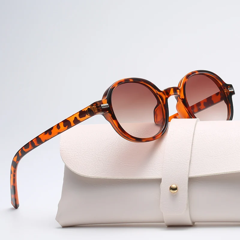

2022 New Round Vintage Women Sunglasses Classic Trendy Brand Design Sun Glasses Men Fashion Outdoor Sunglasses Eyewear Uv400