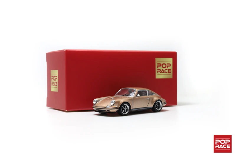 

Модель автомобиля под давлением, певец, золотистая модель POPRACE 1:64 964