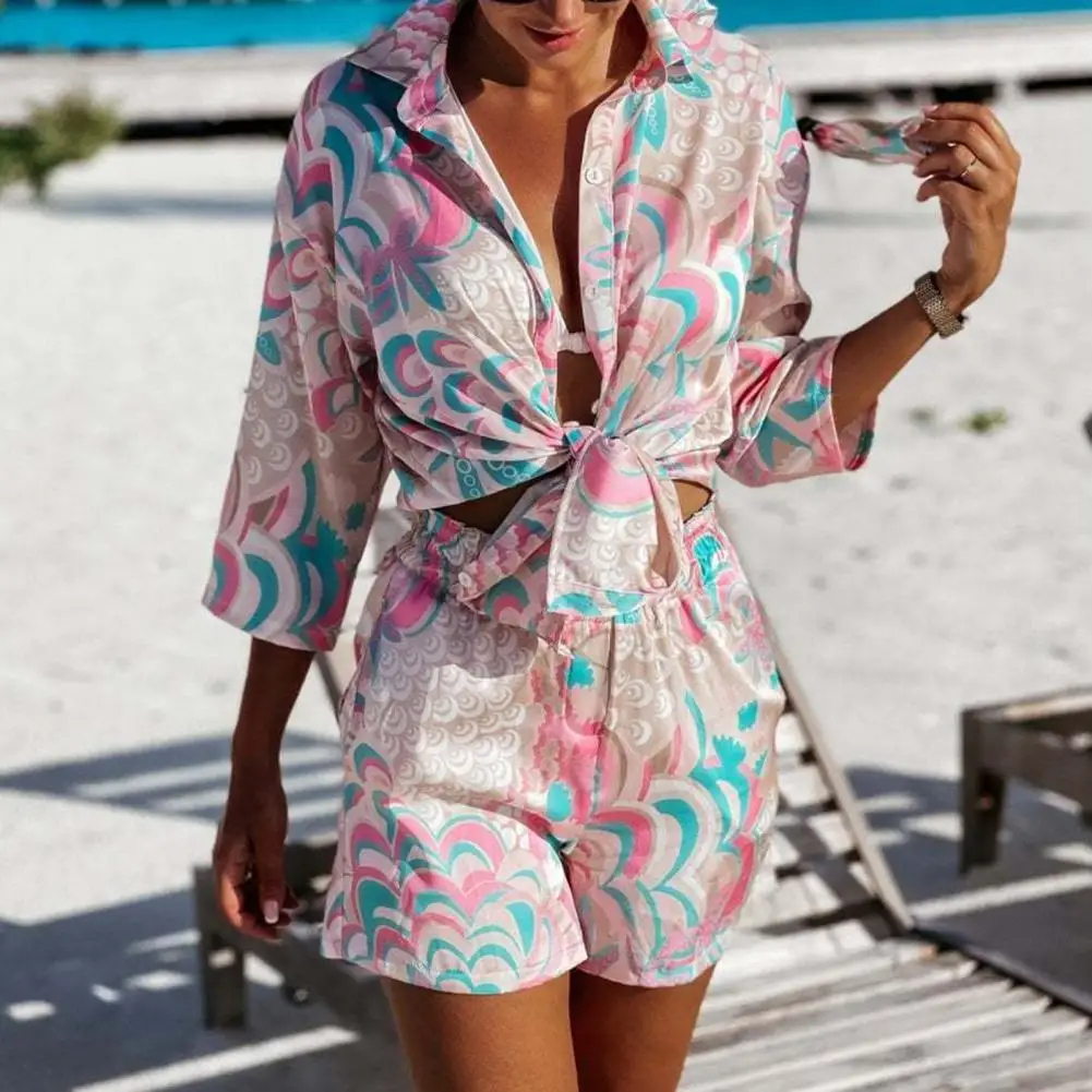 

Shirt + Shorts 2 Pieces Set 2022 Women Outfit Thin Spandex Lightweight Lady Printed Holiday Style Lapel Shorts Set for Summer