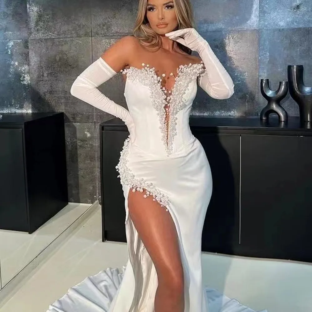 Рисунок 4 - Платье для выпускного вечера ручной работы с бисером